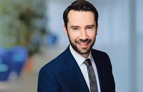 Bank der gesundheit | finden sie ihren traumjob bei der apobank einblicke gewinnen und perspektiven schaffen. Wir Stellen Vor Stefan Seyler Bankingclub