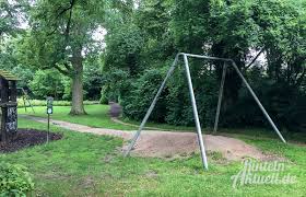 Seilbahn an den garten der welt berlin de. Was Es Mit Der Seilbahn Im Blumenwall Auf Sich Hat