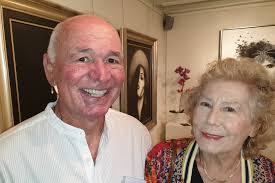 Marlene Ogle's Instagram, Twitter & Facebook