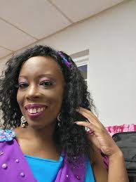 Dora Cline's Instagram, Twitter & Facebook