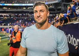 Now, thanks to foco, fans can add more to their tebow collections with a piece that can go in the office, man cave, or home. Urban Meyer Pours Cold Water On Tim Tebow Reunion With Jaguars
