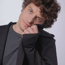 Jasper Taylor's Instagram, Twitter & Facebook