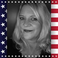 What are good nail salons in Collegeville for full set and pedicure?