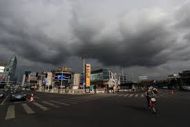 7 hours ago · a typhoon made landfall in eastern china on sunday, as central china is still struggling with record flooding that killed dozens people and forced more than a million people from their homes. China Evacuates 220 000 Residents Before Typhoon Hits