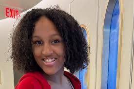 Tamara Hall's Instagram, Twitter & Facebook