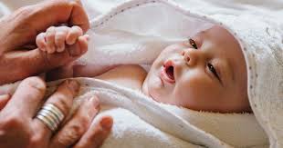 Read our baby washing guide. How Often Should I Bathe My 3 Month Old Baby Angkoo
