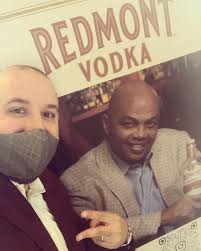 Always love running into clients at the airport! Flying comfortably doesn't  mean you have to dress like you're going to the gym, you never know who  you'll bump into. Custom jeans, a