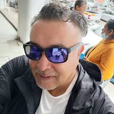 Luis Bernardo Escobar LLancaleo (@lbernardo_esc) • Instagram photos and  videos