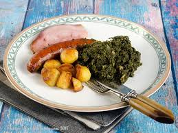 Da ich einige jahre in flensburg lebte, bin ich wohl einer der ganz wenigen tiroler, die auf grünkohl abfahren ich arbeite seit 2013 in china, und da bin ich in einem. Grunkohl Auf Holsteiner Art Kuechenlatein Com