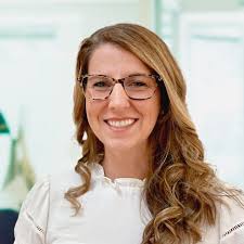 Katie Dahlstrom's Instagram, Twitter & Facebook