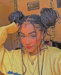 This shoulder length hairstyle is enhanced by the trendy middle part and impeccable facial features. Pin On Black W O M E N