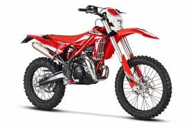 Mengintip Beta New Xtrainer 300 Model 2018 Beserta Harganya Motor