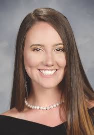 Karen Arreguin's Instagram, Twitter & Facebook