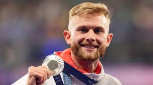 Josh Kerr had 20 minutes' sleep after celebrating Olympic silver