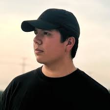 Enrique Mota (@enriquemota.msc) • Threads, Say more