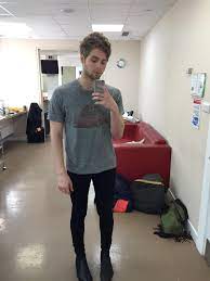 Mogę wam jedynie powiedzieć,że luke miał być z t.i. Luke Hemmings On Twitter Terreveeeer Http T Co 9tgte8xogo