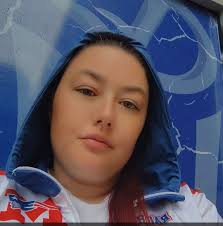 My 10 year old is wanting to get into cheerleading.! What are some teams in  Shepherdsville that she can join.?.