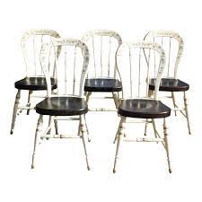 If you're looking to add a splash of colour into your kitchen then take a look at our tootie chairs. Set Of 5 Ethan Allen Homestead Hitchcock Style Country Farmhouse Dining Chairs Chairish