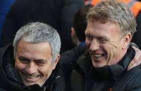 Mourinho dan Moyes Jadi Sukarelawan Pengantar Makanan : Okezone Tren