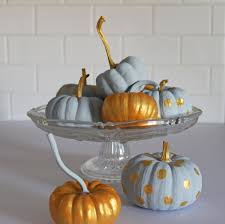 And there are lots of good reasons why! 20 Easy Pumpkin Decorating Ideas Painted Pumpkins How To