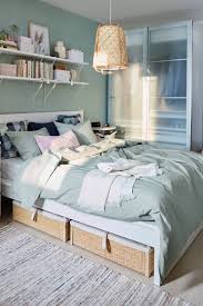 Bergpalm Green Stripe Quilt Cover And 2 Pillowcases 200x200 50x80 Cm Ikea Green And White Bedroom Bedroom Trends Home Decor