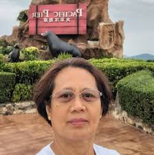 A video update of my greenhouse this mid- summer. The bitter gourds (  ampalaya) are still in abundance after having been harvesting around 100  kgs since end of June to present. Today