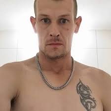 Hi girl what's up you're so hot and sexy❤️ what's your insta btw?