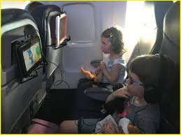 Tablethookz Gallery Pictures Of Tablethookz On Different Airlines Tablet Universal Travel Different Airlines