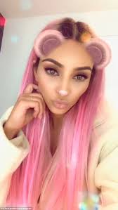 Pretty In Pink Kim Kardashian Unveiled Colorful New Tresses On Sunday Kim Kardashian Hair Dyed Blonde Hair Pink Hair