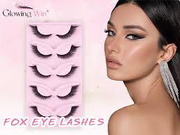 Glowing Win Cat Eye Lashes, 5 Pairs, Fox Eyelashes, Natural False  Eyelashes, Cat's Eye Angel, Winged Fake Lashes, Natural Artificial  Eyelashes, Cat Eye : Amazon.de: Beauty