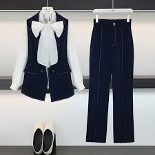 Eli Moghadam (elimoghieli)