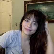 Sabrina Cash's Instagram, Twitter & Facebook