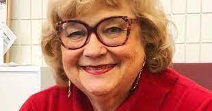 Judith Neubert's Instagram, Twitter & Facebook