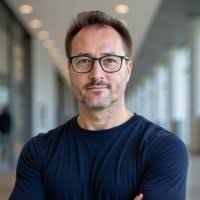 500+ "Ross's" profiles