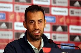 Born 16 july 1988) is a spanish professional footballer who plays as a defensive midfielder for barcelona and the spain. Europameisterschaft 2021 Spanier Sergio Busquets Positiv Auf Das Coronavirus Getestet Fussball Stuttgarter Zeitung