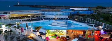 Un petit coin de paradis à seulement quelques minutes de l'animation (restaurants, clubs et bars…). Village Naturiste Du Cap D Agde Jardin Des Plaisirs Home Facebook