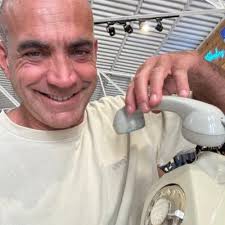 Marcia Conner (@marciamarcia)