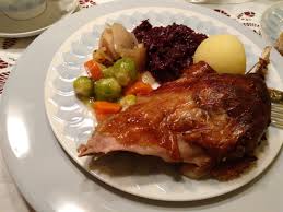 Families gather and have dinner together. Octagon On Twitter Last Night S Christmas Eve Dinner Traditional German Goose Pure Bliss But Passed Out Afterwards Foodcoma Christmaseve2017 Https T Co Jruhcmfreq