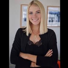 Vom campus zur dz bank gruppe. Rebecca Blomer German Desk Dz Bank Ag London Branch Xing
