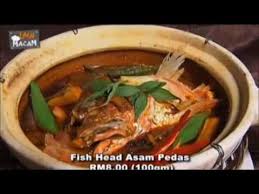 Jalan jalan cari makan is a mobile app that serves to find a halal restaurant and halal eatery for the convenience of a malaysian muslim. Jalan Jalan Cari Makan At Malay Village Restaurant Youtube