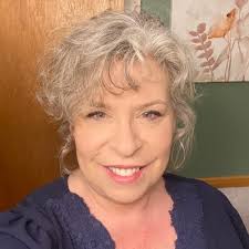 I'm beyond excited to start my new venture with The Common Man Family as  their new Innkeeper of the Common Man Inn Claremont!