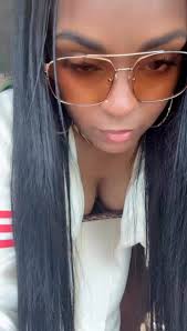 Finally styled and wore the adicolor neuclassic tracksuit and it did not  disappoint!!!! Paired with leopard bralette and leopard & orange sambas.  When i say soooooo many compliments from EVERYONE. I ...