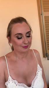 Beautiful Spring Shooting all designed by lovely Photographer Sandra  @sandramanasphotography it was a house full of beautiful Spring Flowers 💐  and...