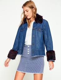 Indigo Bir Jean Ceket Modeli Mi Ariyorsunuz Koton Un Indigo Bayan Suni Kurk Detayli Jean Ceket Modelini Incelemek Ve Satin Alma Jean Ceket Moda Stilleri Jean