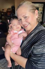 Hi! I'm new to this group. I recently joined because I Love Virgin River.  💜💜