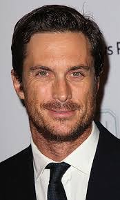 Oliver Hudson's Instagram, Twitter & Facebook