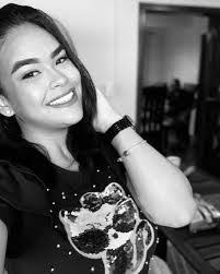 Cindy Tejada's Instagram, Twitter & Facebook