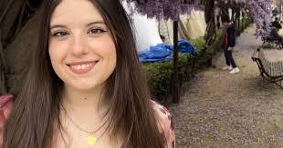 Maria Pardo's Instagram, Twitter & Facebook