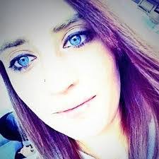 Ashley Corum's Instagram, Twitter & Facebook