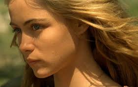 Découvrez sa biographie, le détail de ses 57 ans de carrière et toute son actualité. Jean De Florette Manon Des Sources Laura Des Mots Manon Des Sources Emmanuelle Beart Belles Actrices